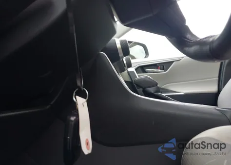 2022 Toyota Rav4 Xle from USA, damaged, VIN 2T3P1RFV1NW313922